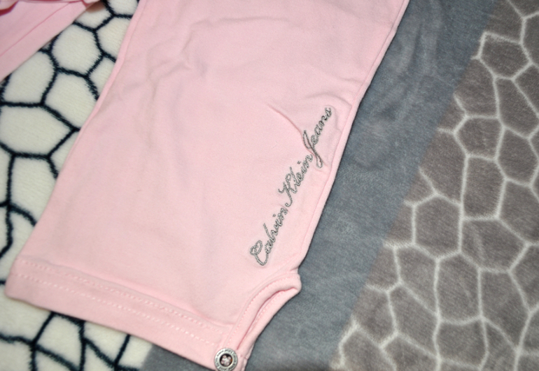 CK CALVIN KLEIN, GUESS, DKNY, GYMBOREE, OLD NAVY, CRAZY 8 и др. Новое девочке 4-6 лет.