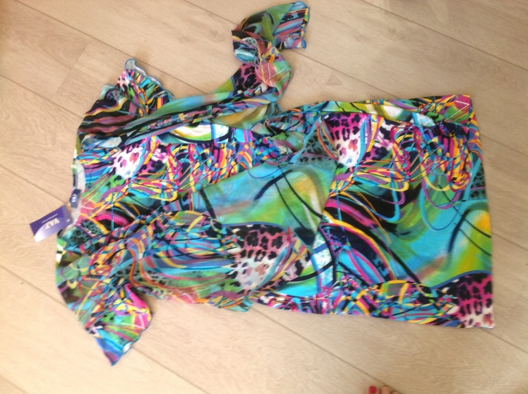 Платье летнее размер 56 новое 550 руб!