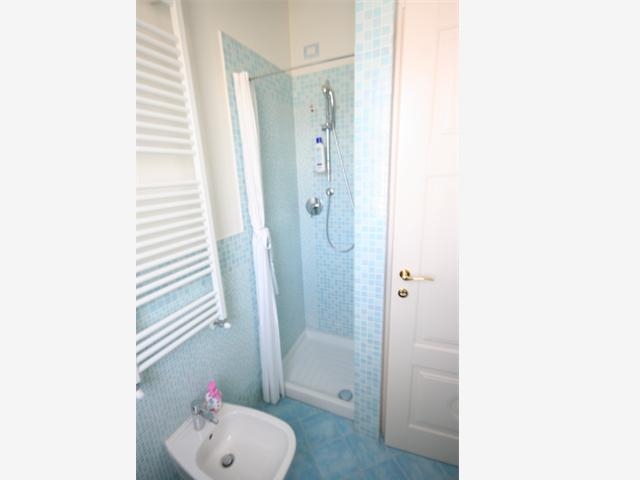 Аренда таун-хауса 200 метров от моря в Тоскане , Марина ди Пьетрасанта