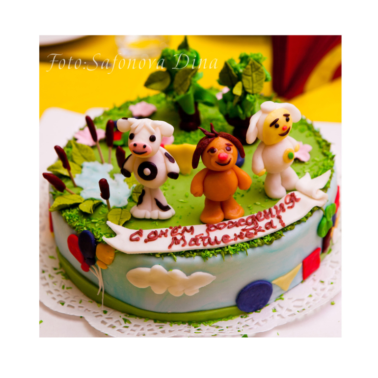 По этой ссылке увидите фотокнигу целиком, страницы можно листать.