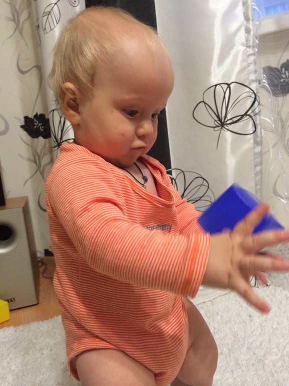 Кирилл в 11 с половиной месяцев