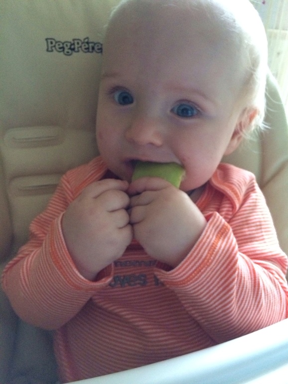 Кирилл в 11 с половиной месяцев