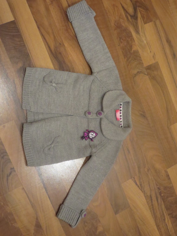 Детский трикотаж. Есть кофточка с милейшей Машкой!