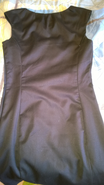 Костюмы, брюки, платья