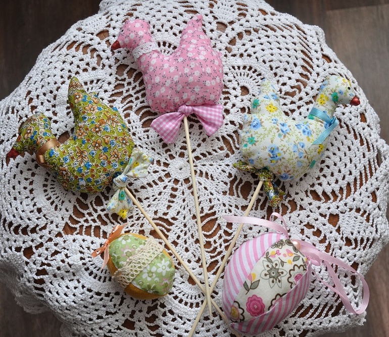 Компания уточек к Пасхе.