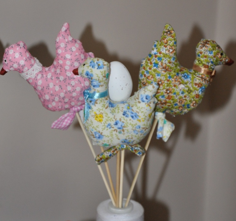 Компания уточек к Пасхе.