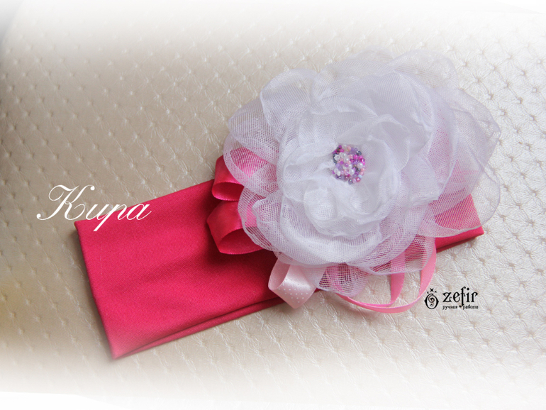 В  наличии. Новые от 23,04. Броши, ободки, повязки с  цветами  из ткани  ручной работы!