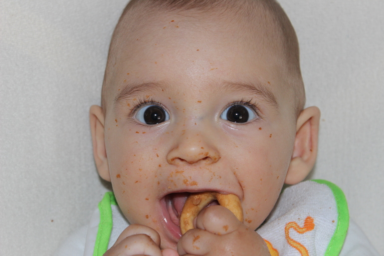 Нам 7 месяцев))