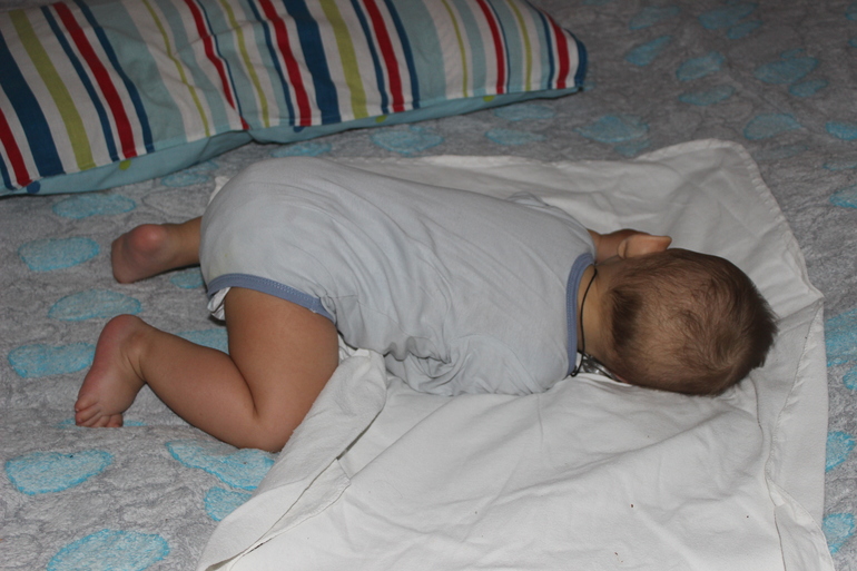 Нам 7 месяцев))