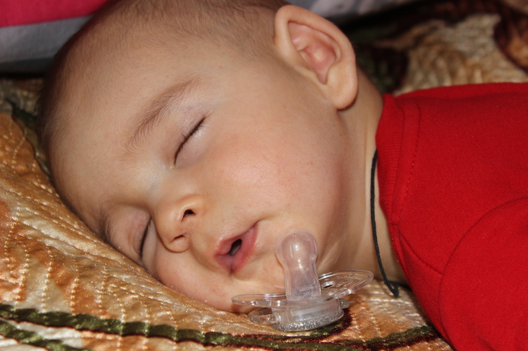 Нам 7 месяцев))