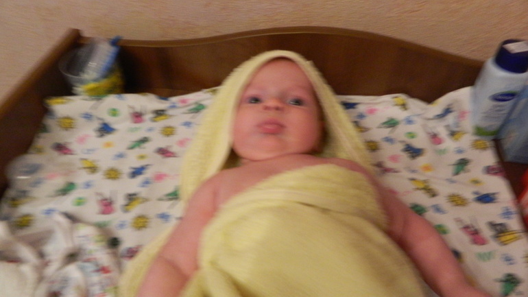 Наши счастливые моменты. Наши 4 месяца!!!!